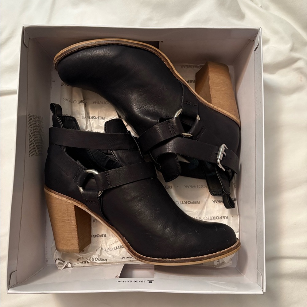 Report Black Heeled Boots with Chunky 3.5in Heel
